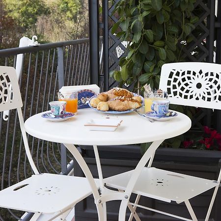 Isa Guest Rooms Napoli Ngoại thất bức ảnh